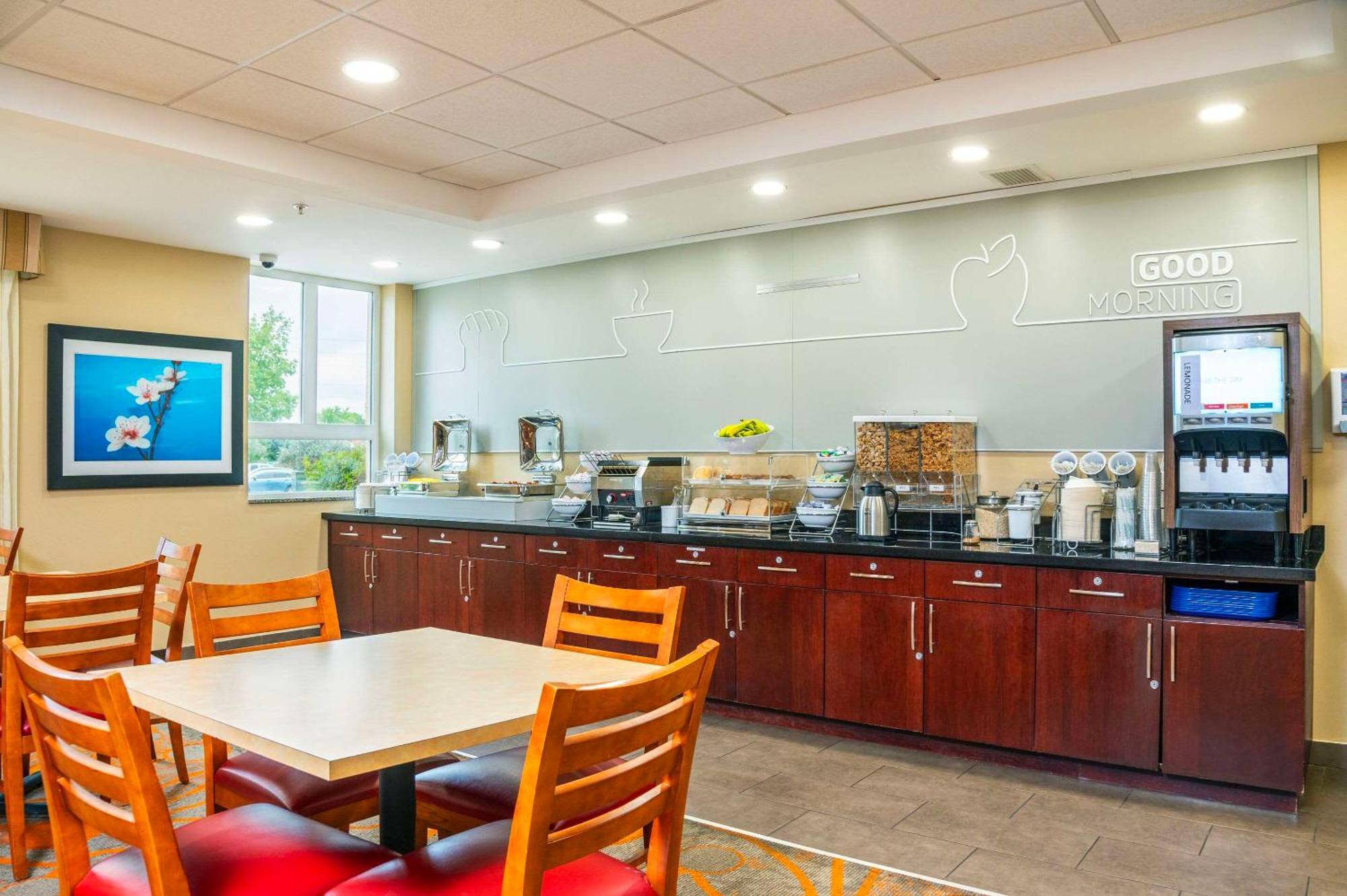 Comfort Inn & Suites Kincardine Exteriör bild